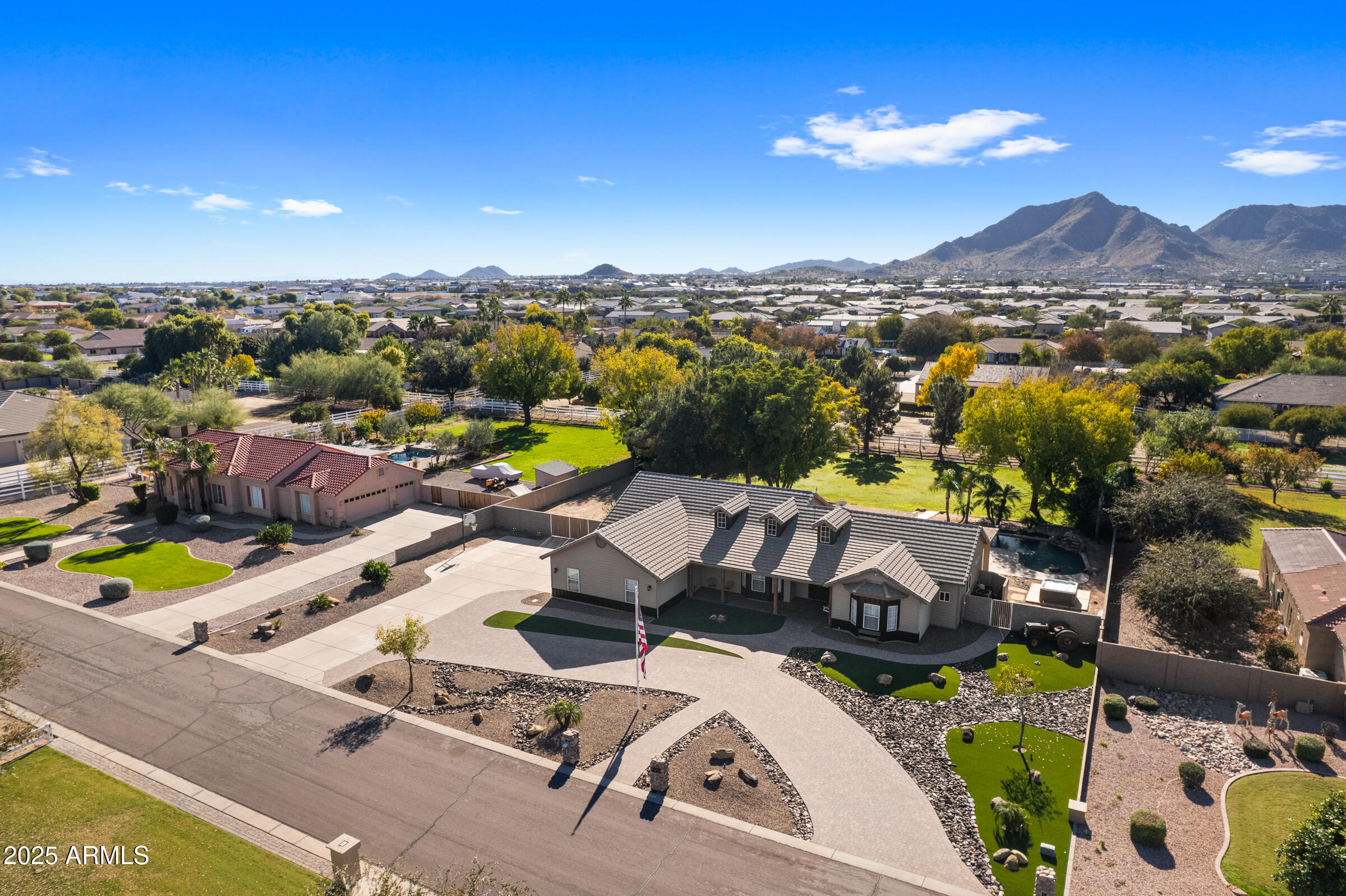 20975 E EXCELSIOR Avenue