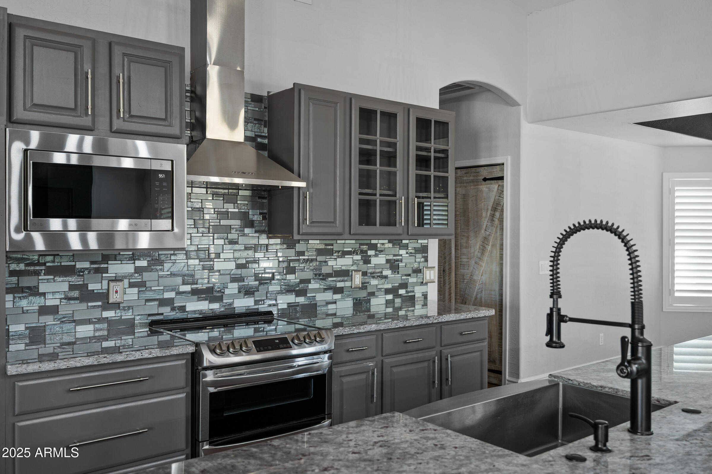 20975 E EXCELSIOR Avenue