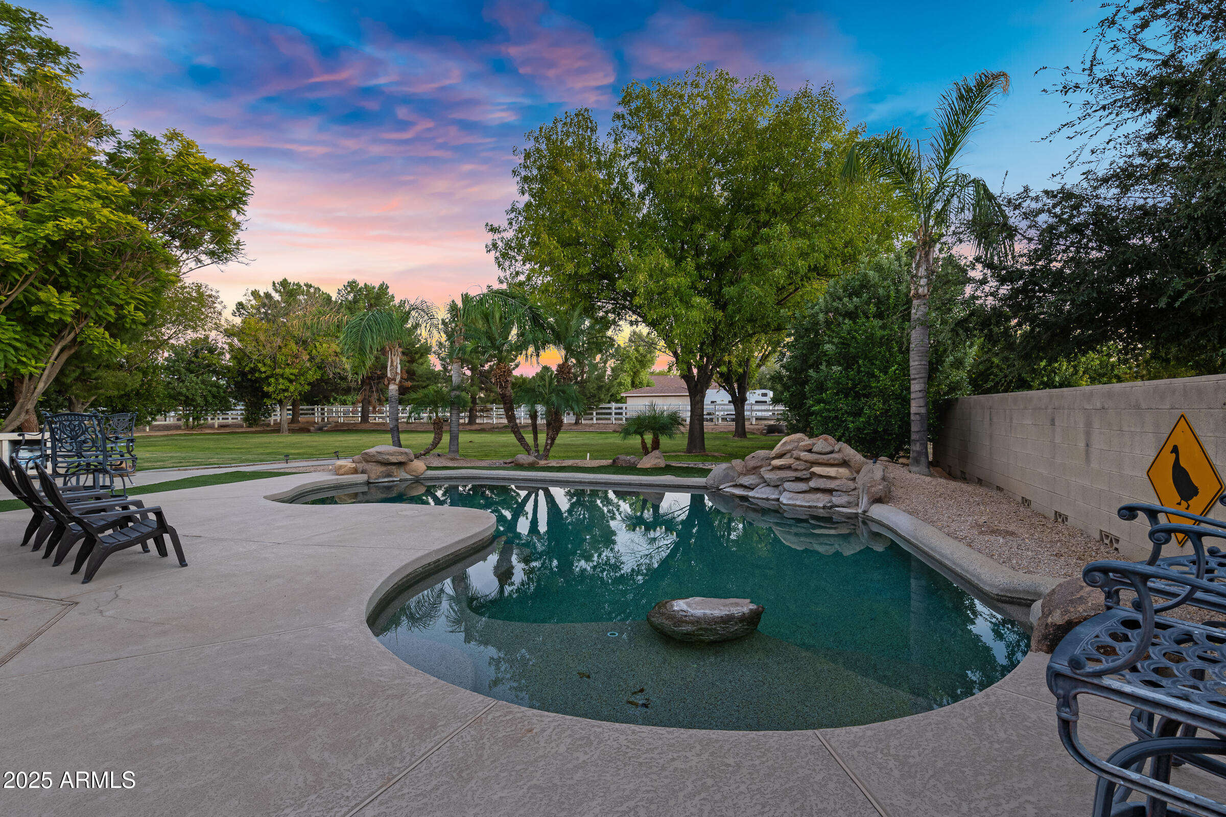 20975 E EXCELSIOR Avenue