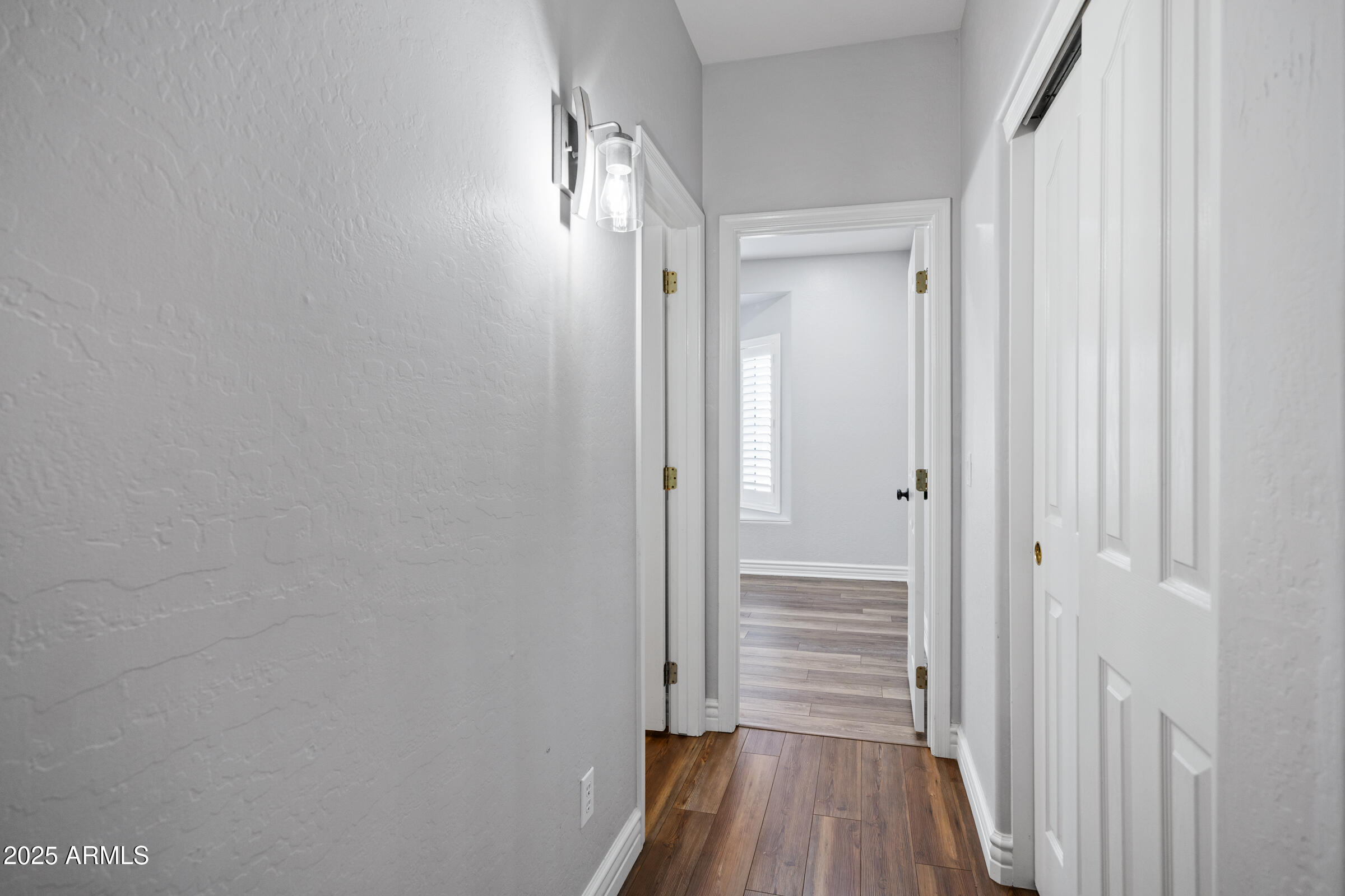 20975 E EXCELSIOR Avenue