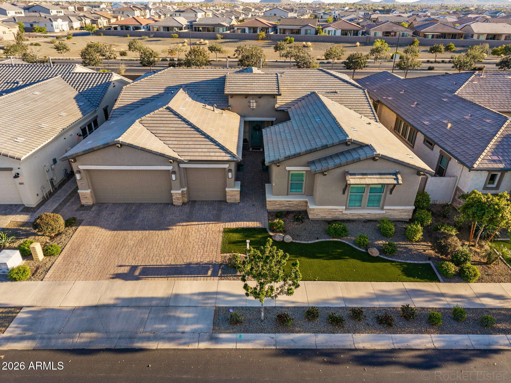 22825 E ORCHARD Lane