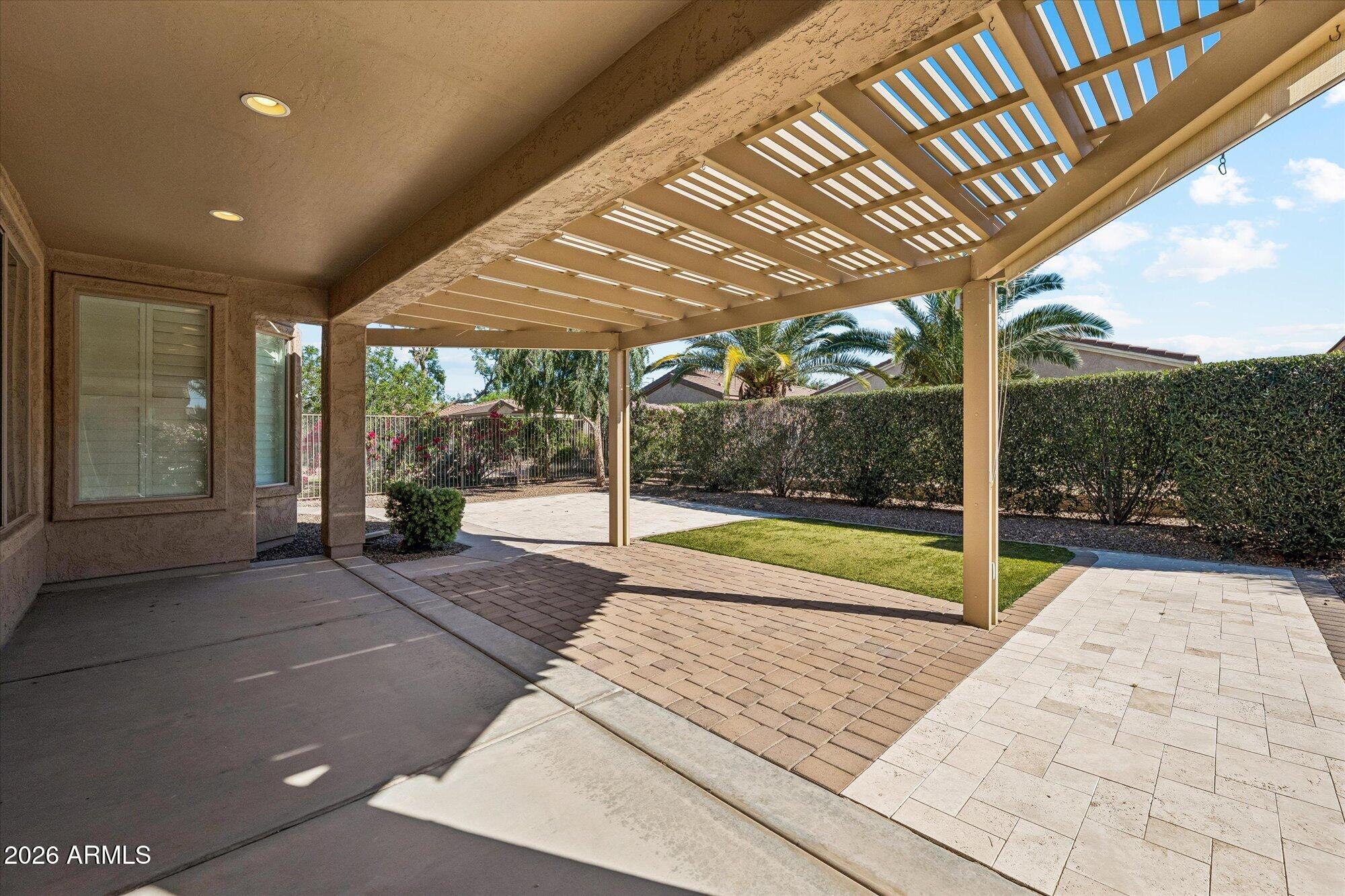4747 E Narrowleaf Drive