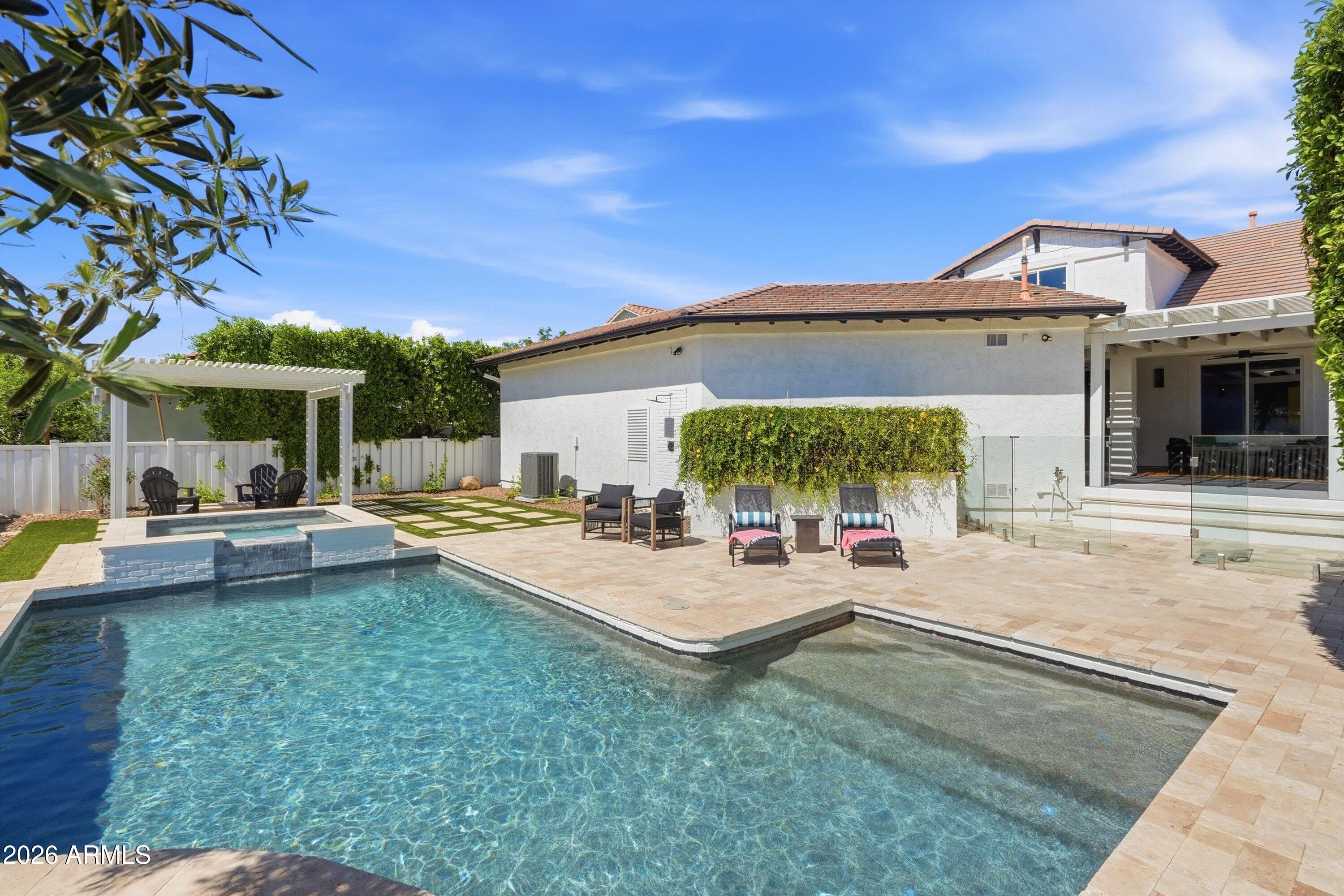 1360 S MULBERRY Street