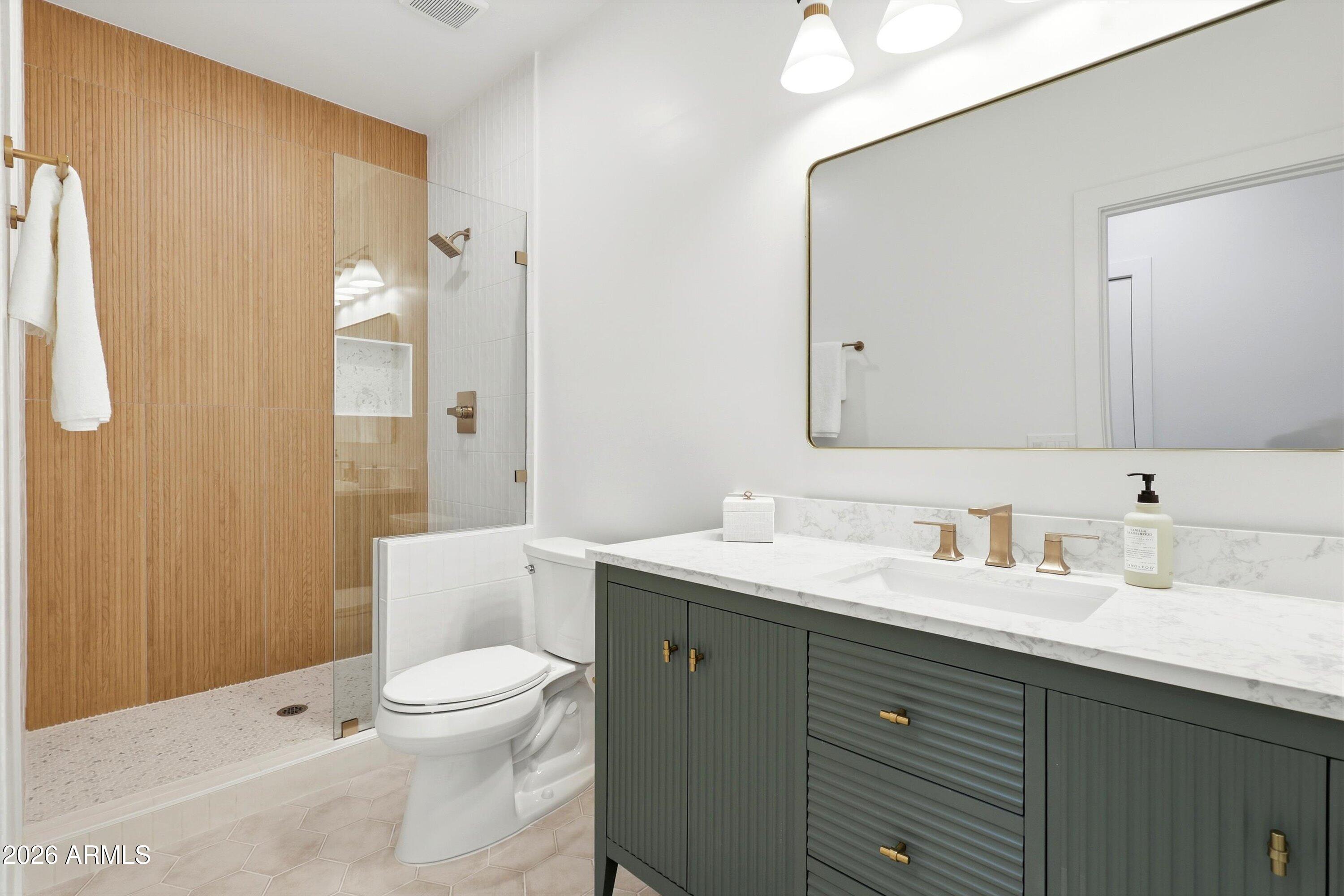 1360 S MULBERRY Street