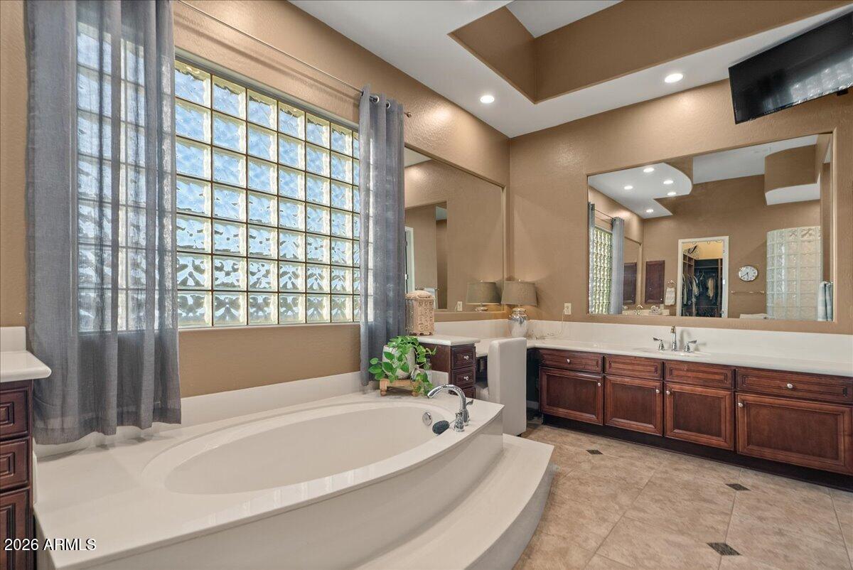 6427 S MAGIC Court