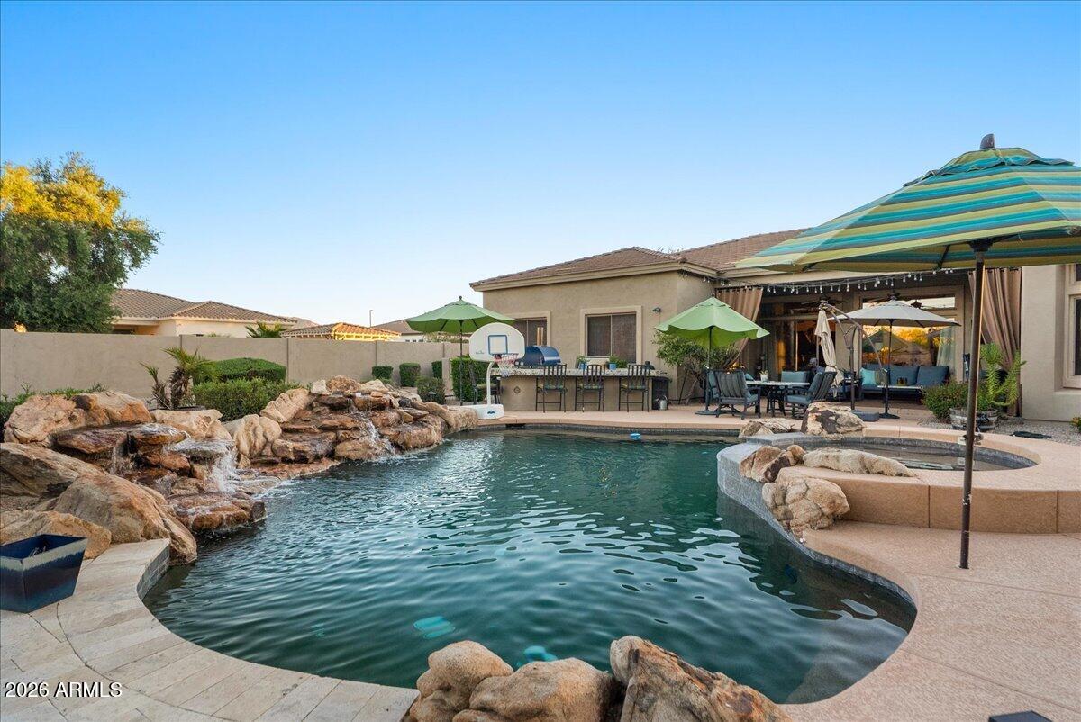 6427 S MAGIC Court