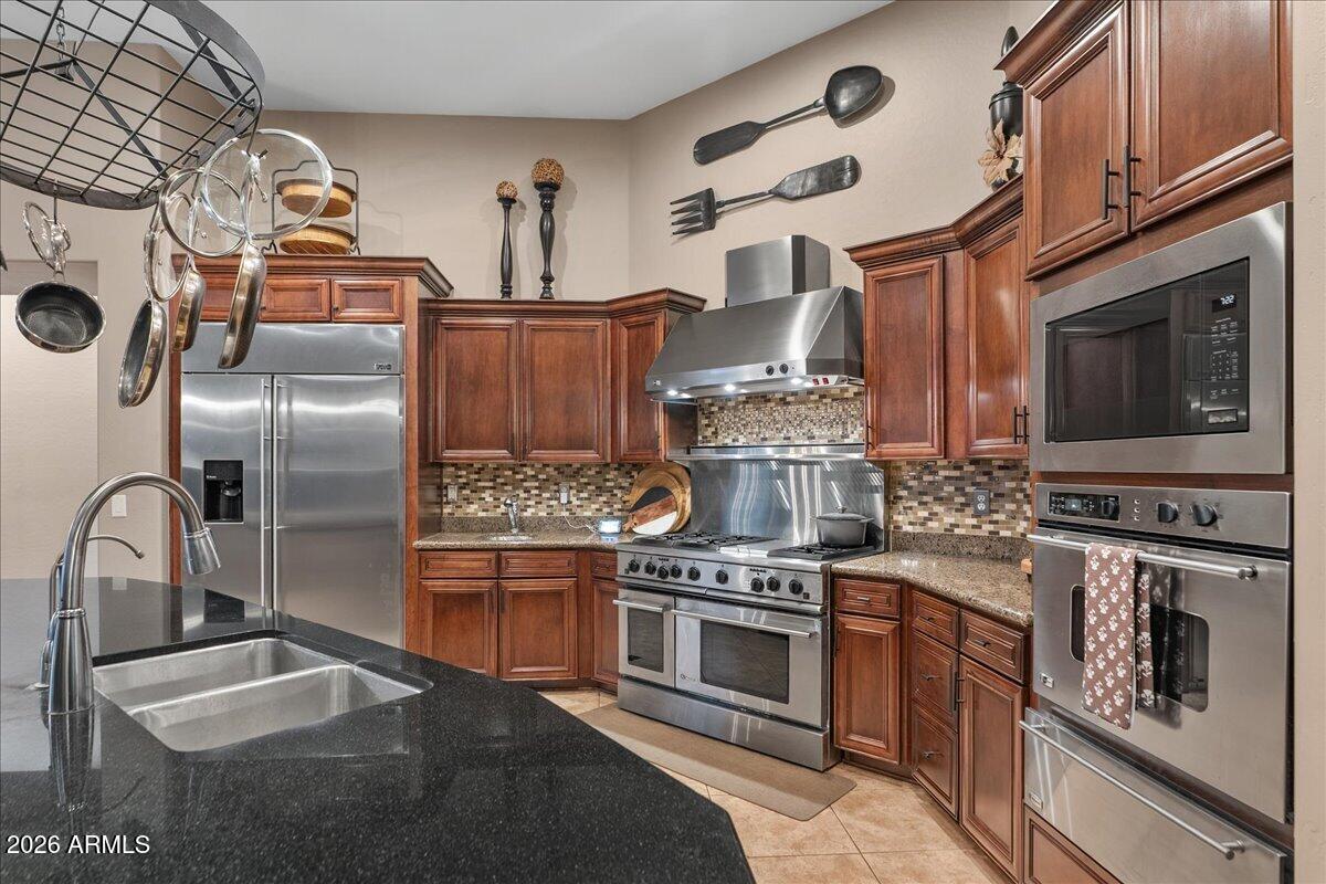 6427 S MAGIC Court