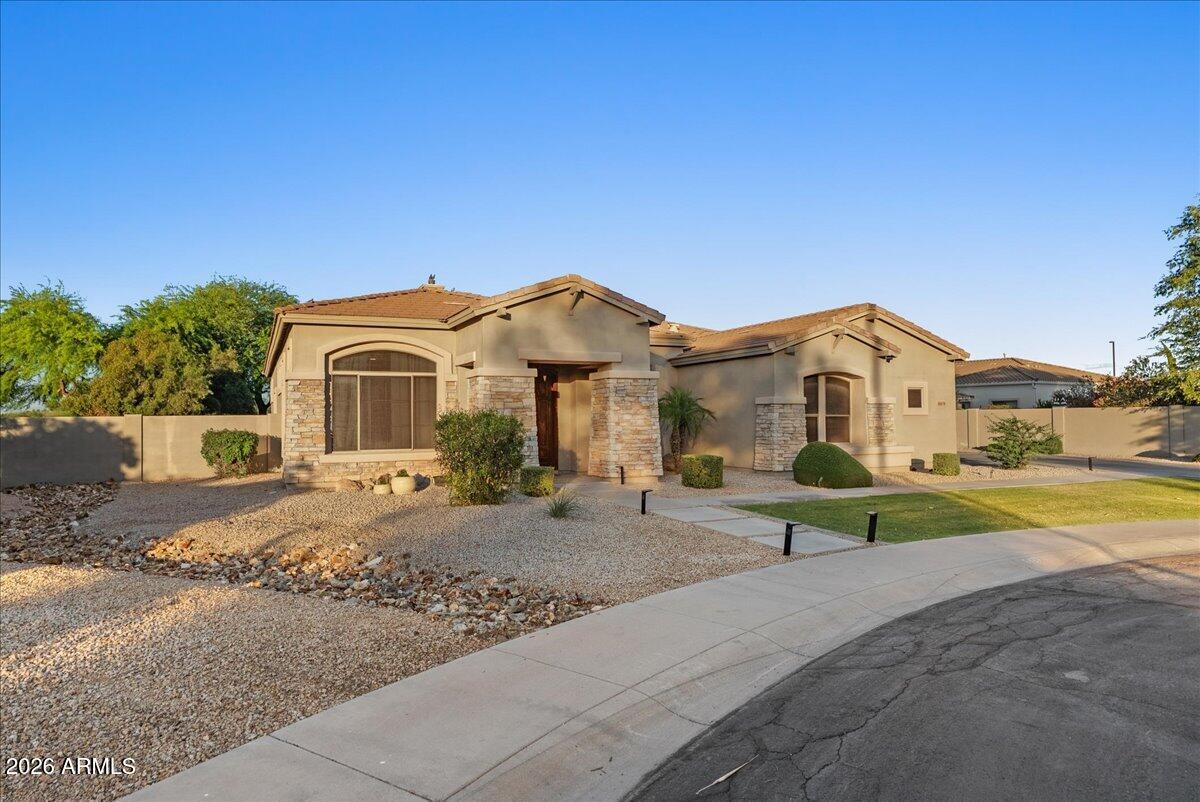 6427 S MAGIC Court