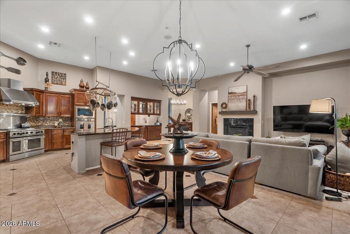 6427 S MAGIC Court