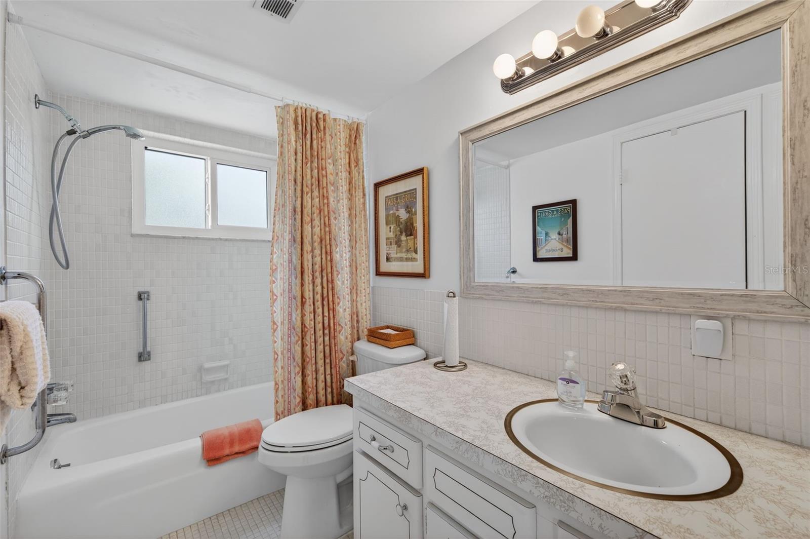 1200 N SHORE DR NE #201 furnished