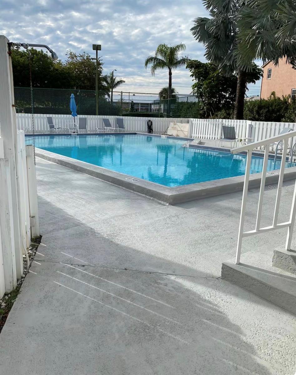 1125 PINELLAS BAYWAY S #201 furnished