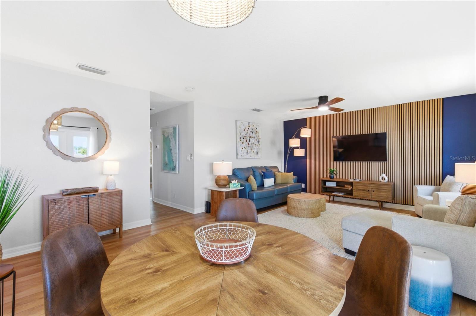 201 POMPANO DR SE #C furnished