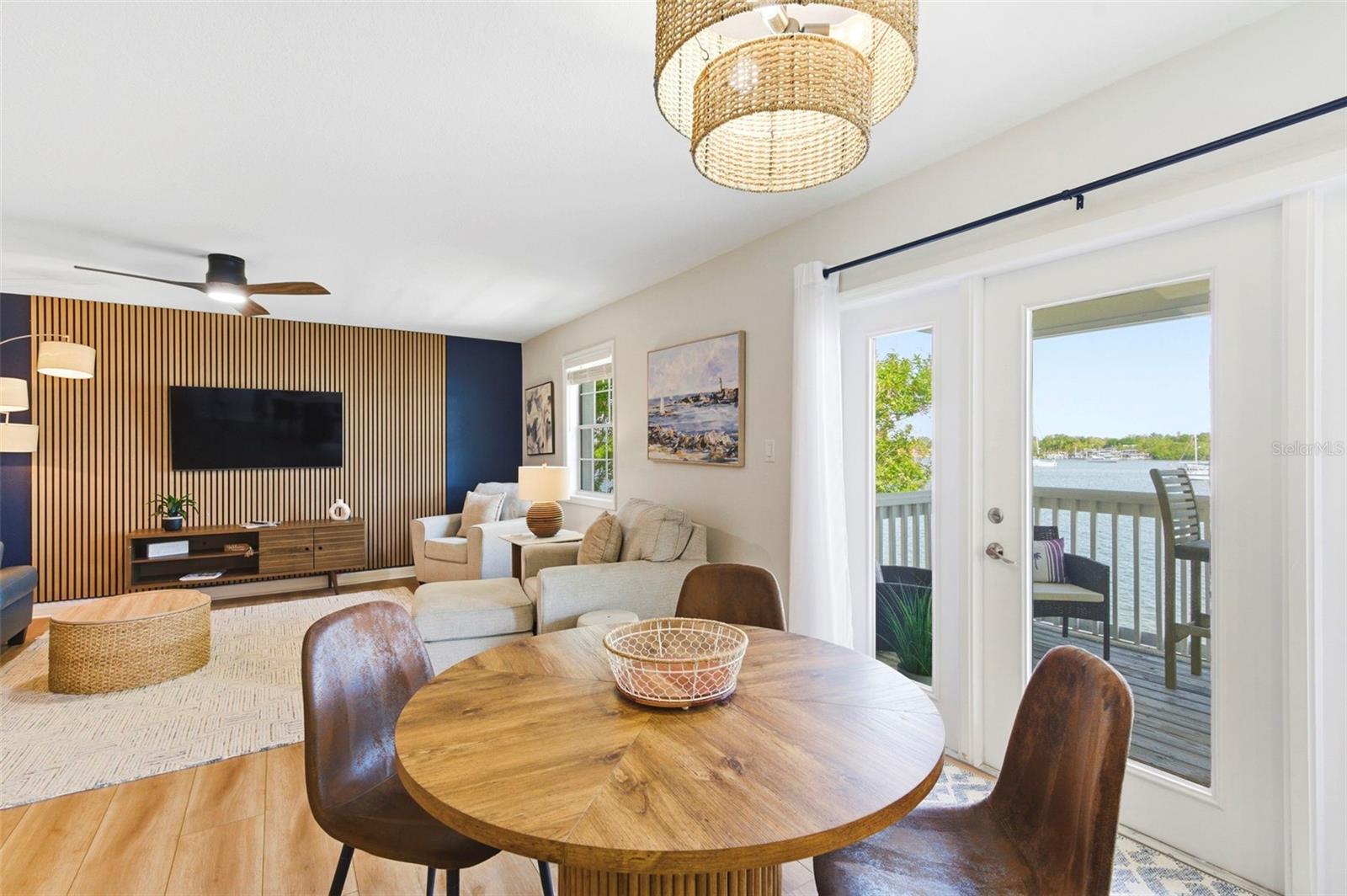 201 POMPANO DR SE #C furnished