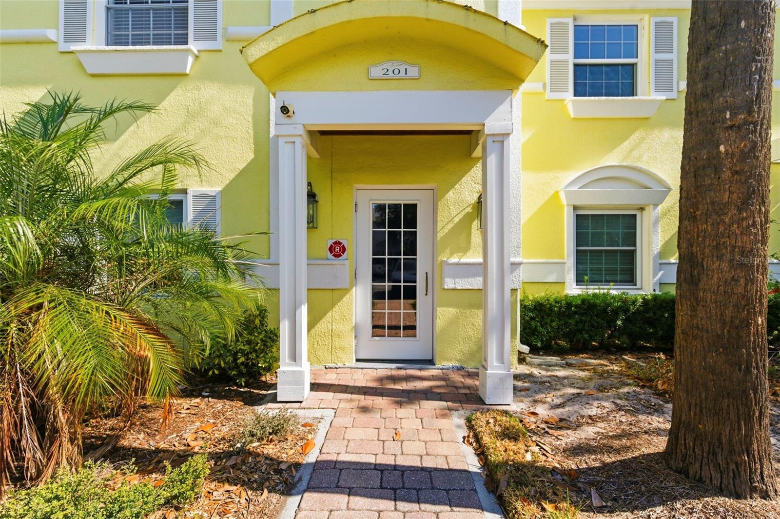 201 POMPANO DR SE #C furnished