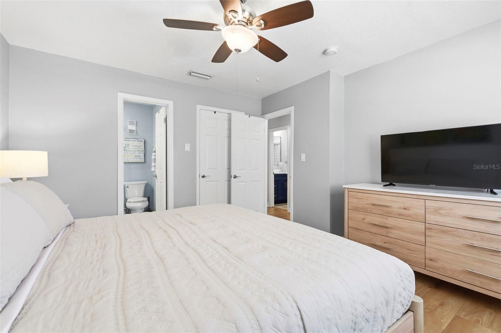201 POMPANO DR SE #C furnished