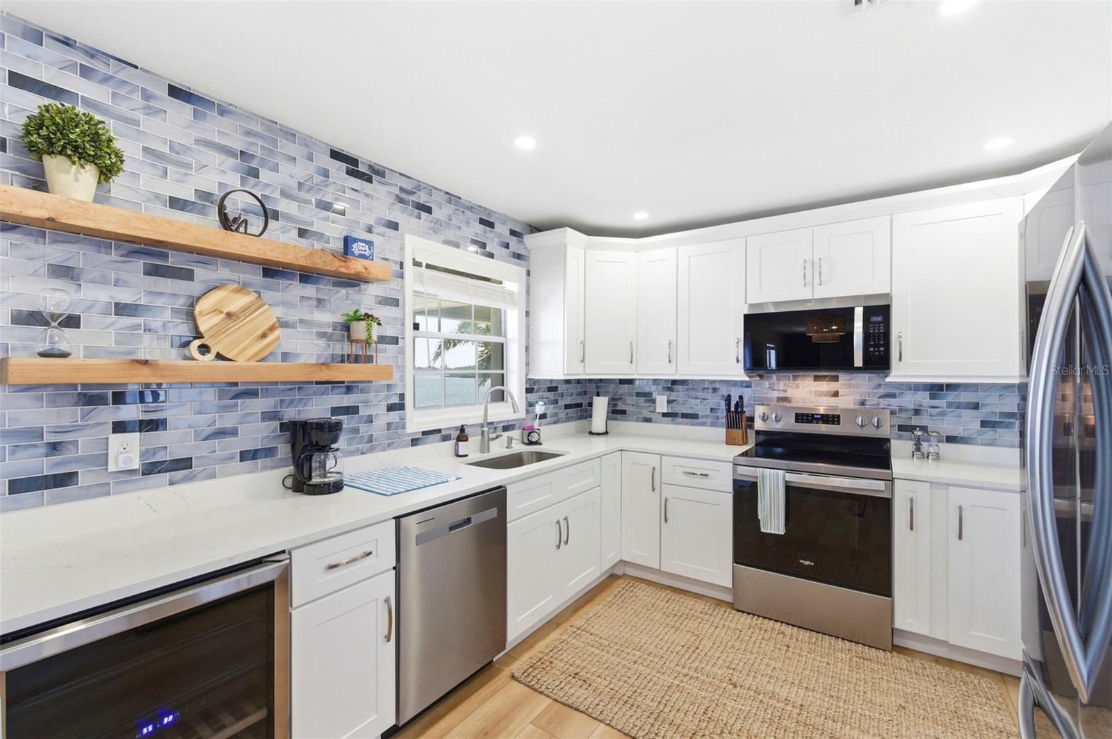 201 POMPANO DR SE #C furnished