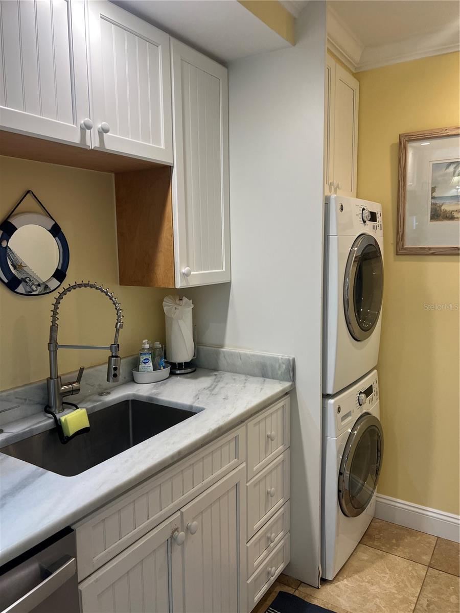 5164 BEACH DR SE #B furnished