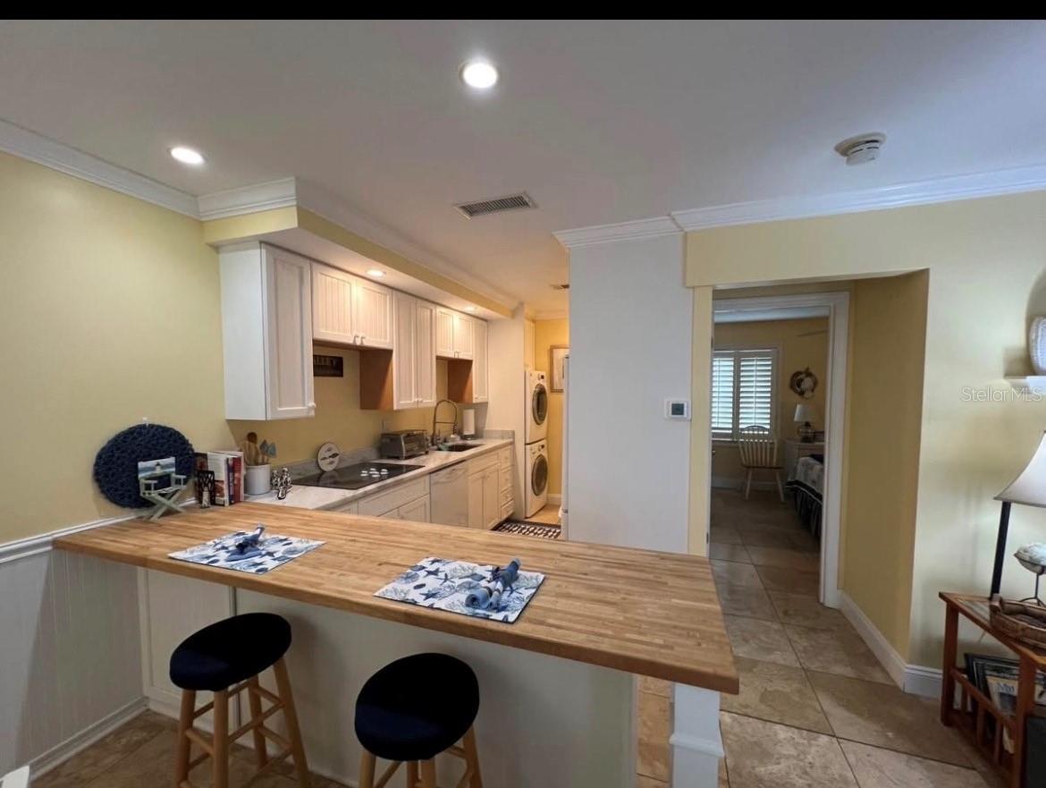 5164 BEACH DR SE #B furnished