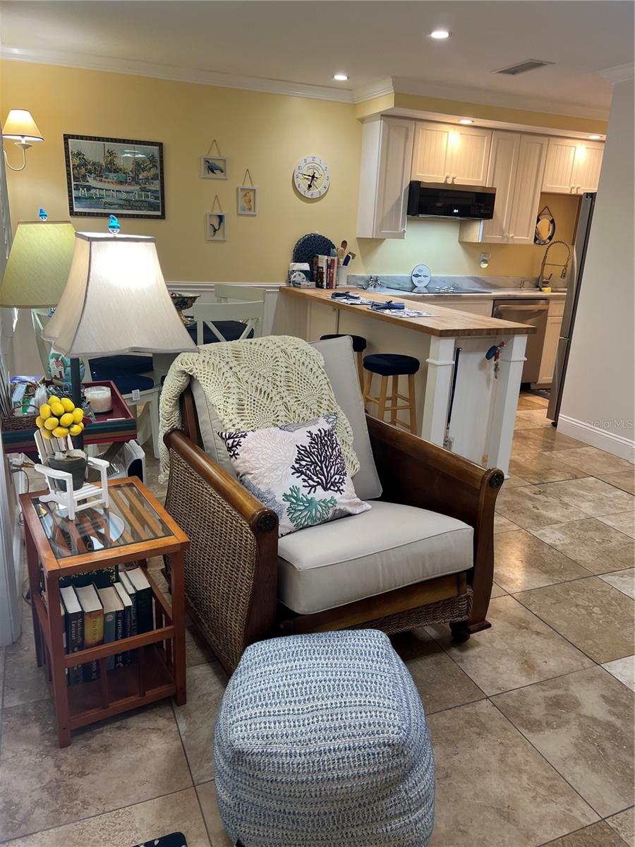 5164 BEACH DR SE #B furnished