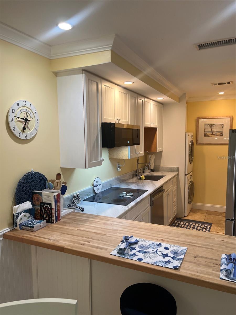 5164 BEACH DR SE #B furnished