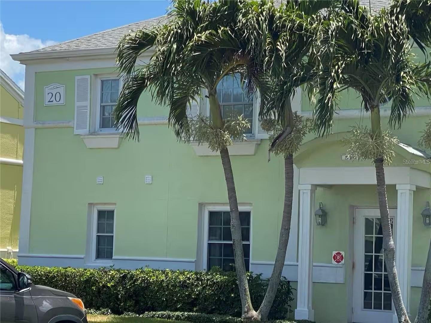 5110 COQUINA KEY DR SE #C furnished