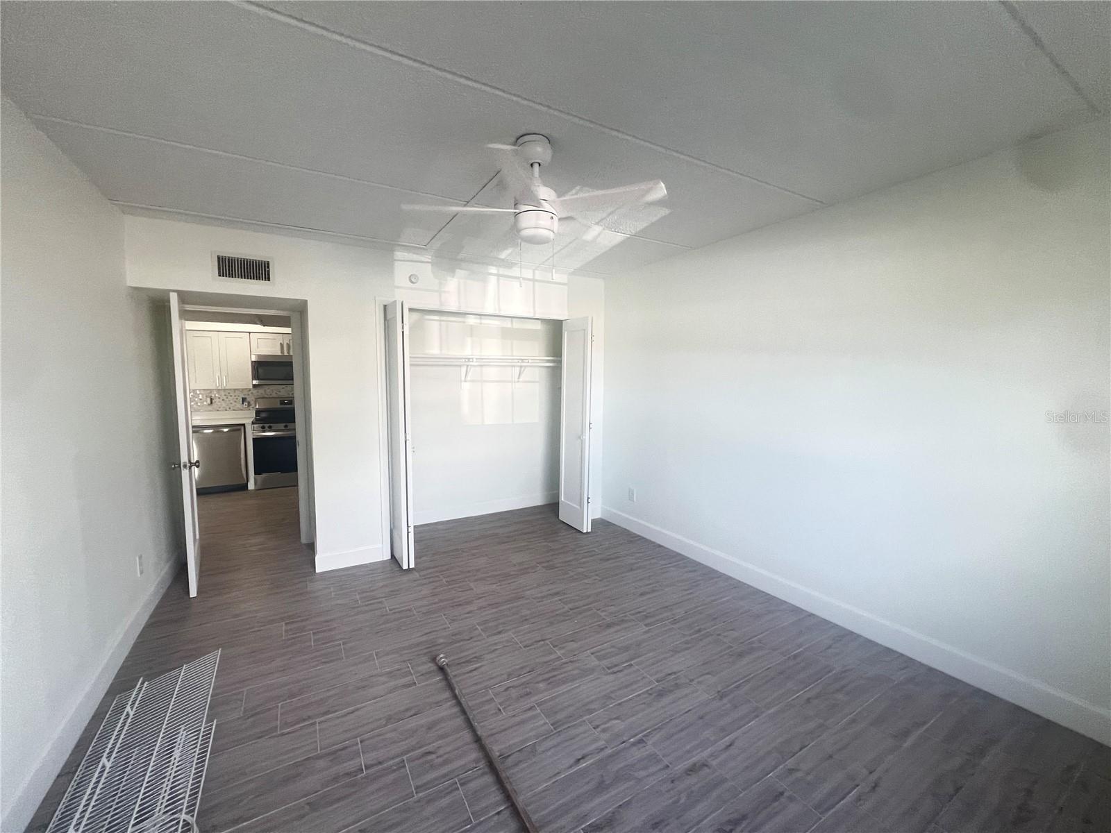 10365 PARADISE BLVD #27