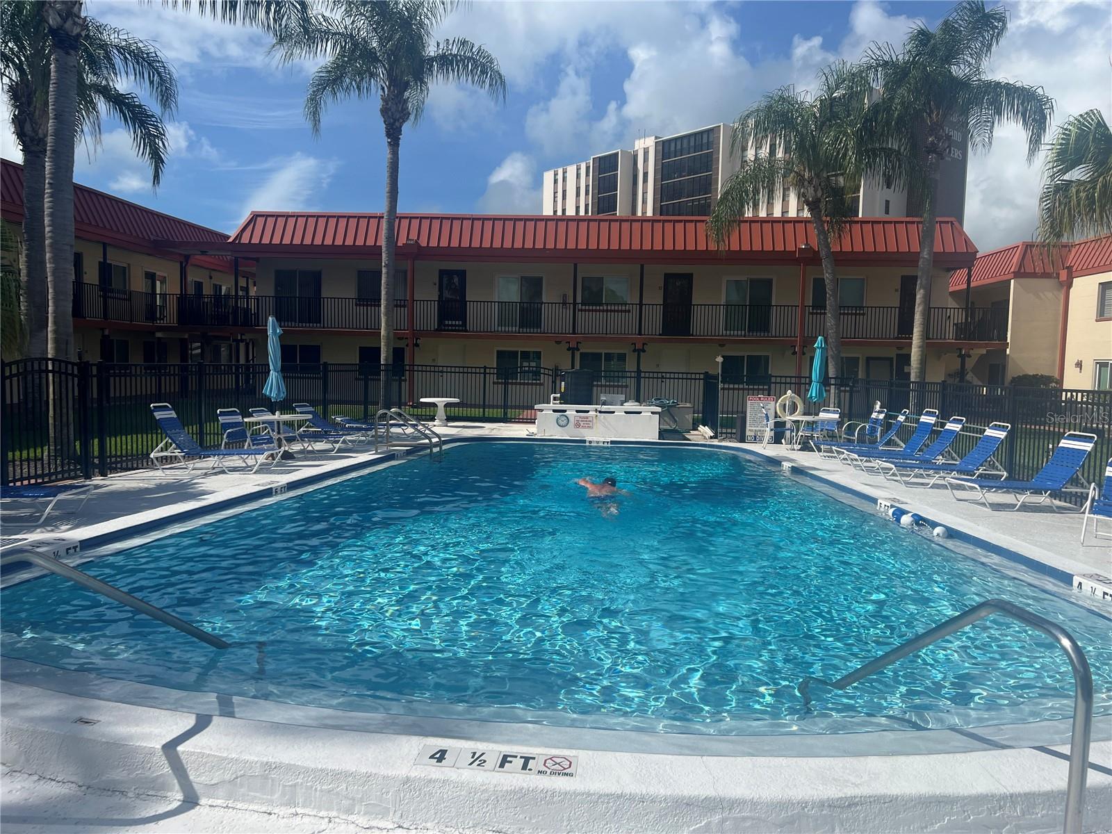 10365 PARADISE BLVD #27