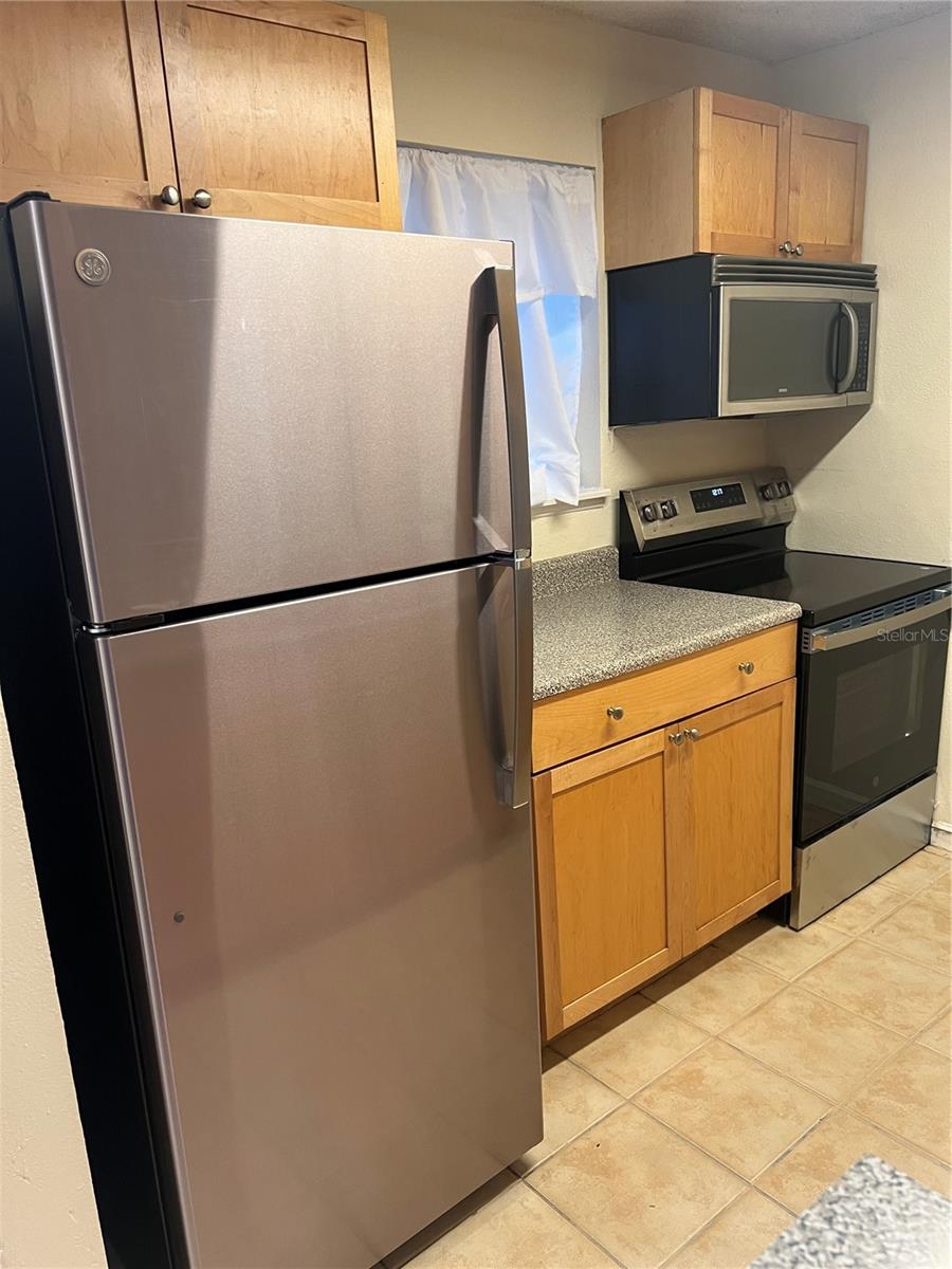 2500 WINDING CREEK BLVD #E103