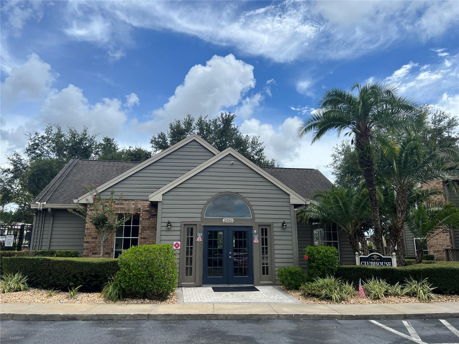 2500 WINDING CREEK BLVD #E103
