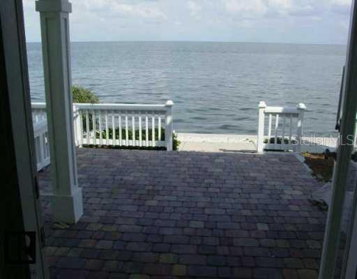 5050 Coquina Key DR SE