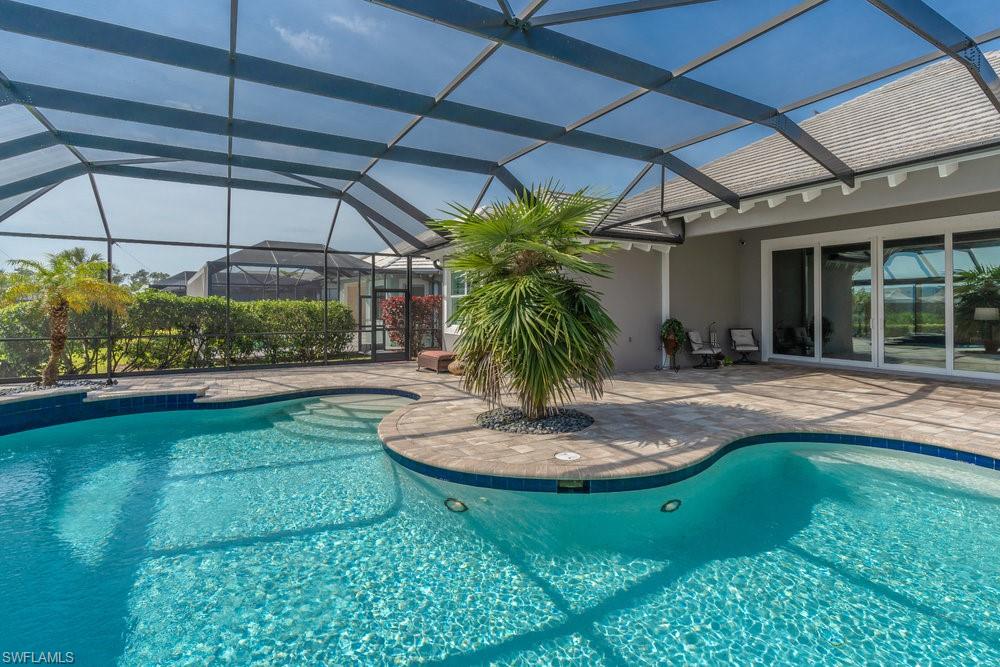 5052 Martinique DR