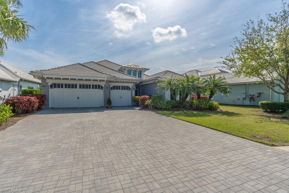 5052 Martinique DR