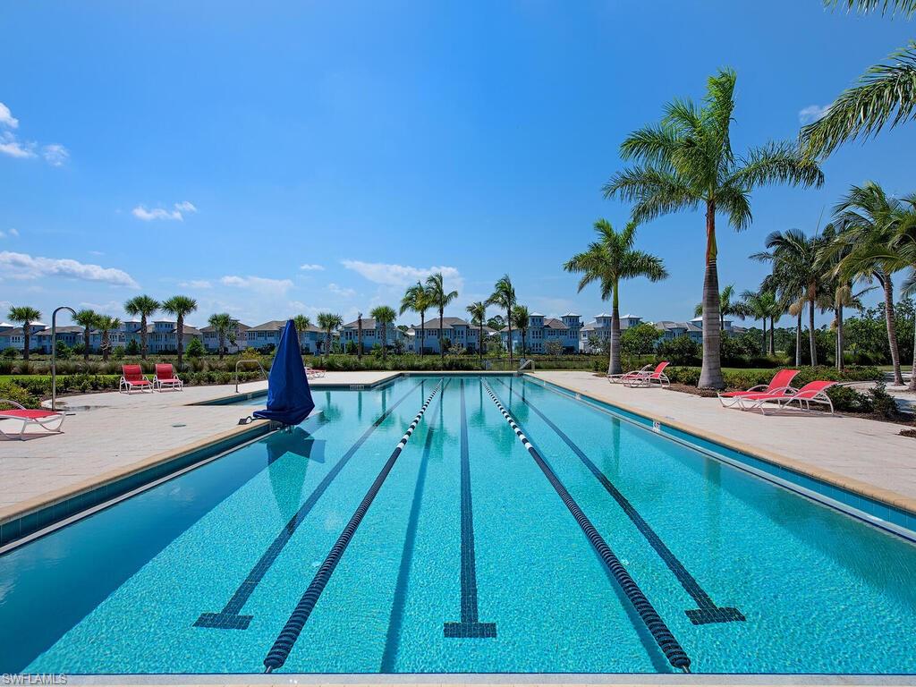 5060 Martinique DR