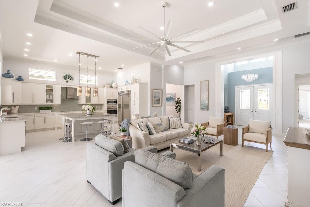 5060 Martinique DR