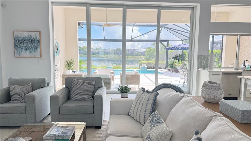 5060 Martinique DR