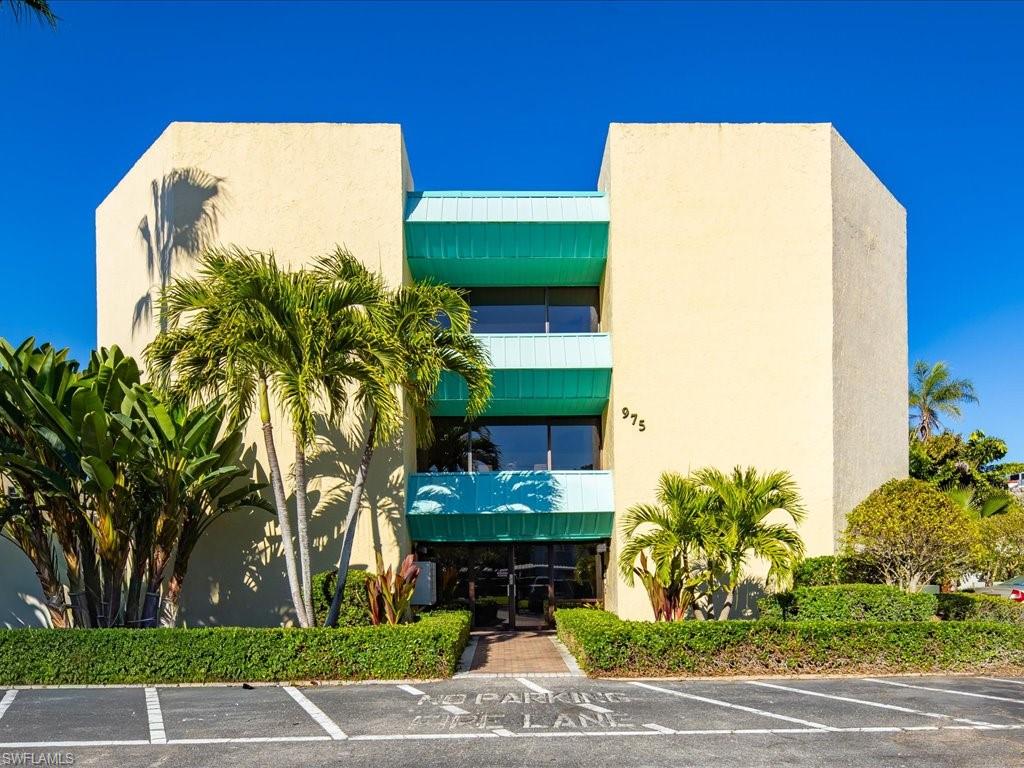 975 Palm View DR # A302