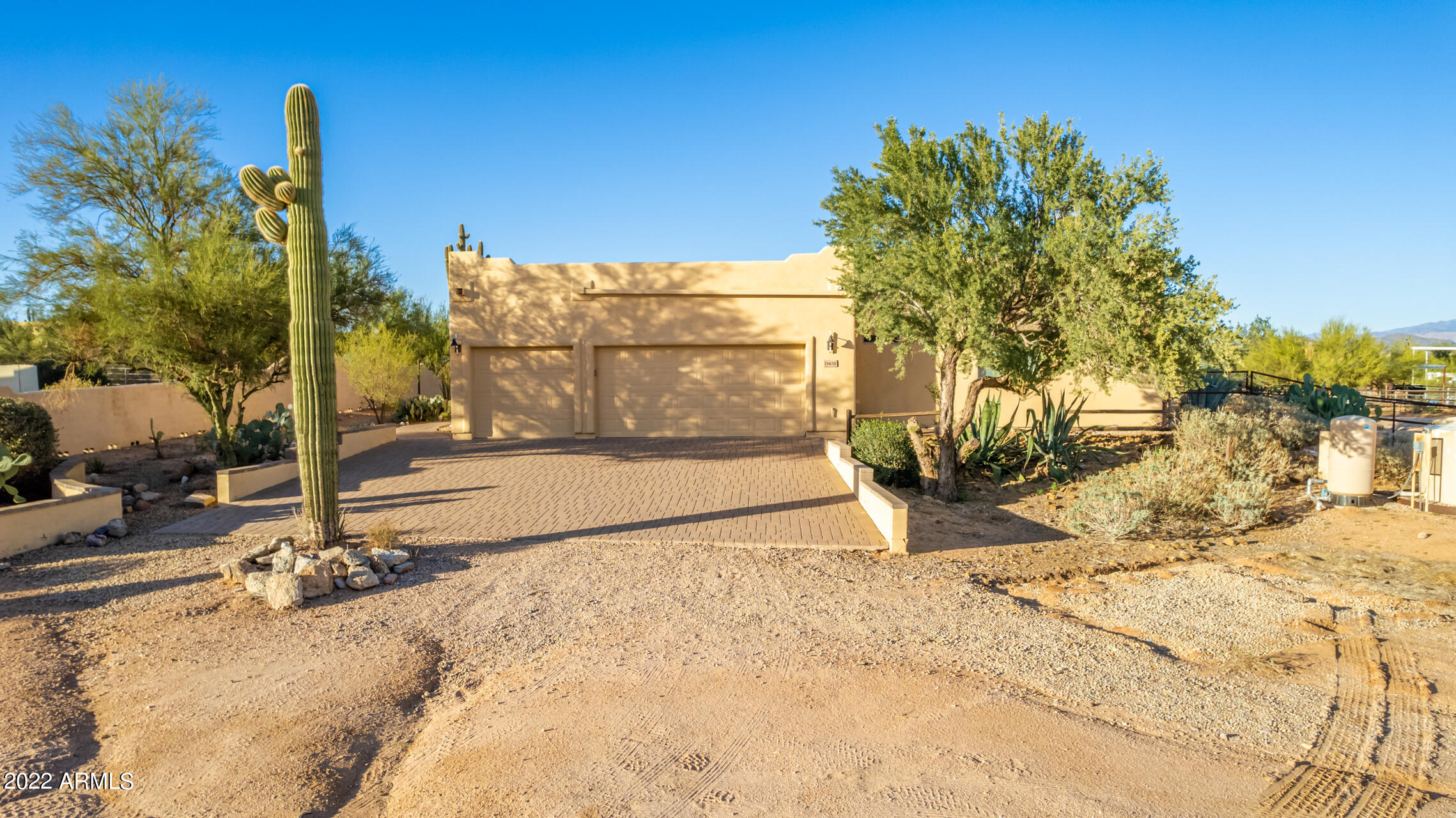 16638 E CREOSOTE Drive