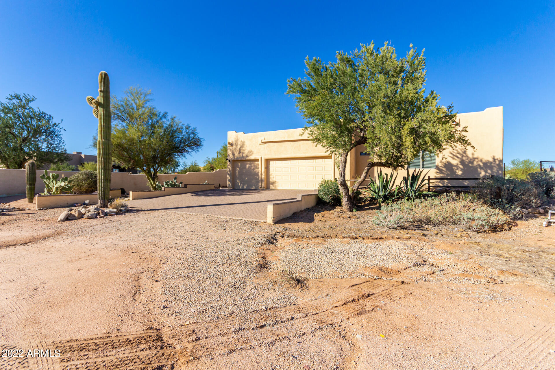 16638 E CREOSOTE Drive