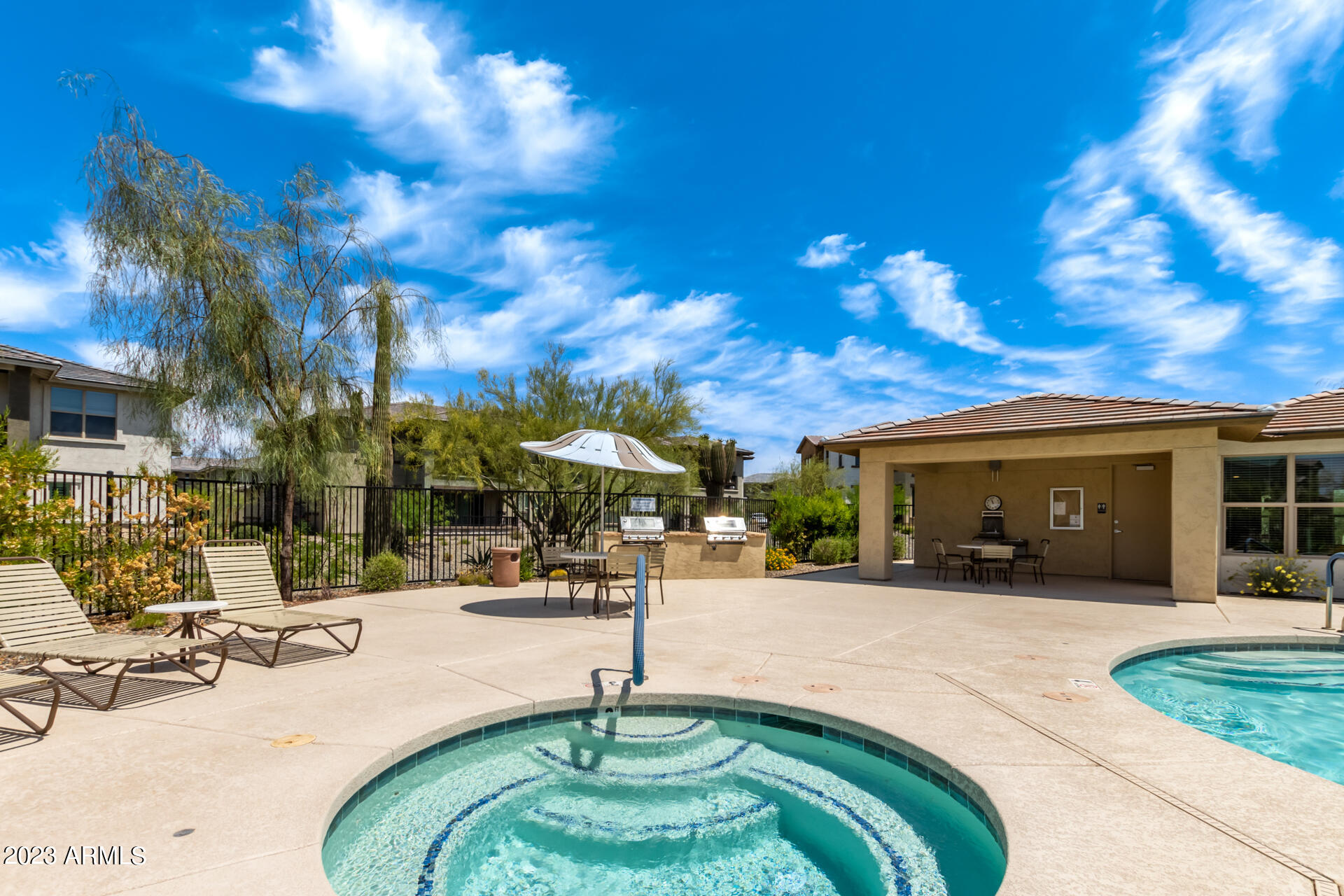 5100 E RANCHO PALOMA Drive, 1020