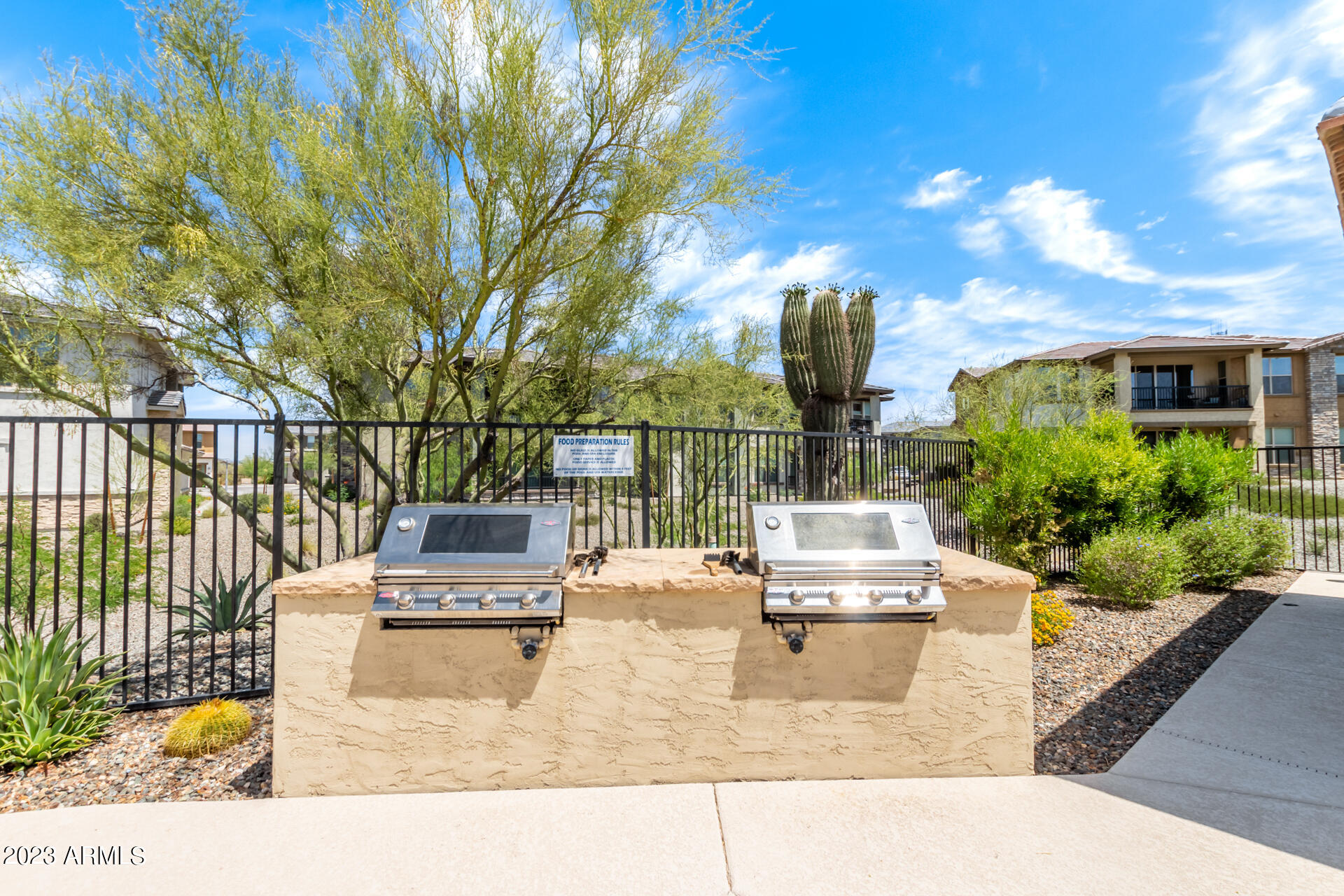 5100 E RANCHO PALOMA Drive, 1020