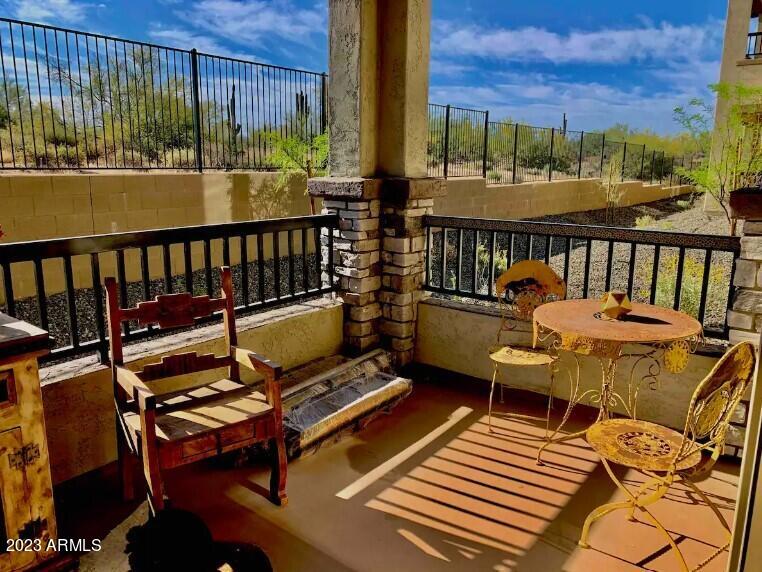 5100 E RANCHO PALOMA Drive, 1020