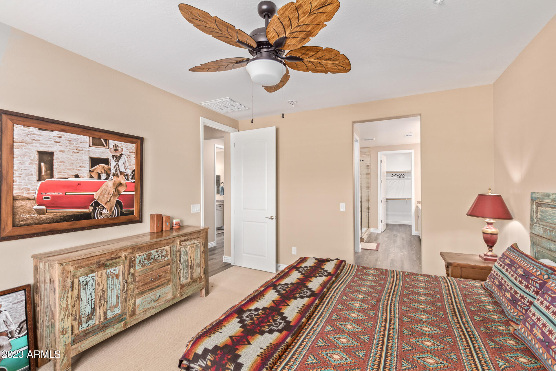5100 E RANCHO PALOMA Drive, 1020