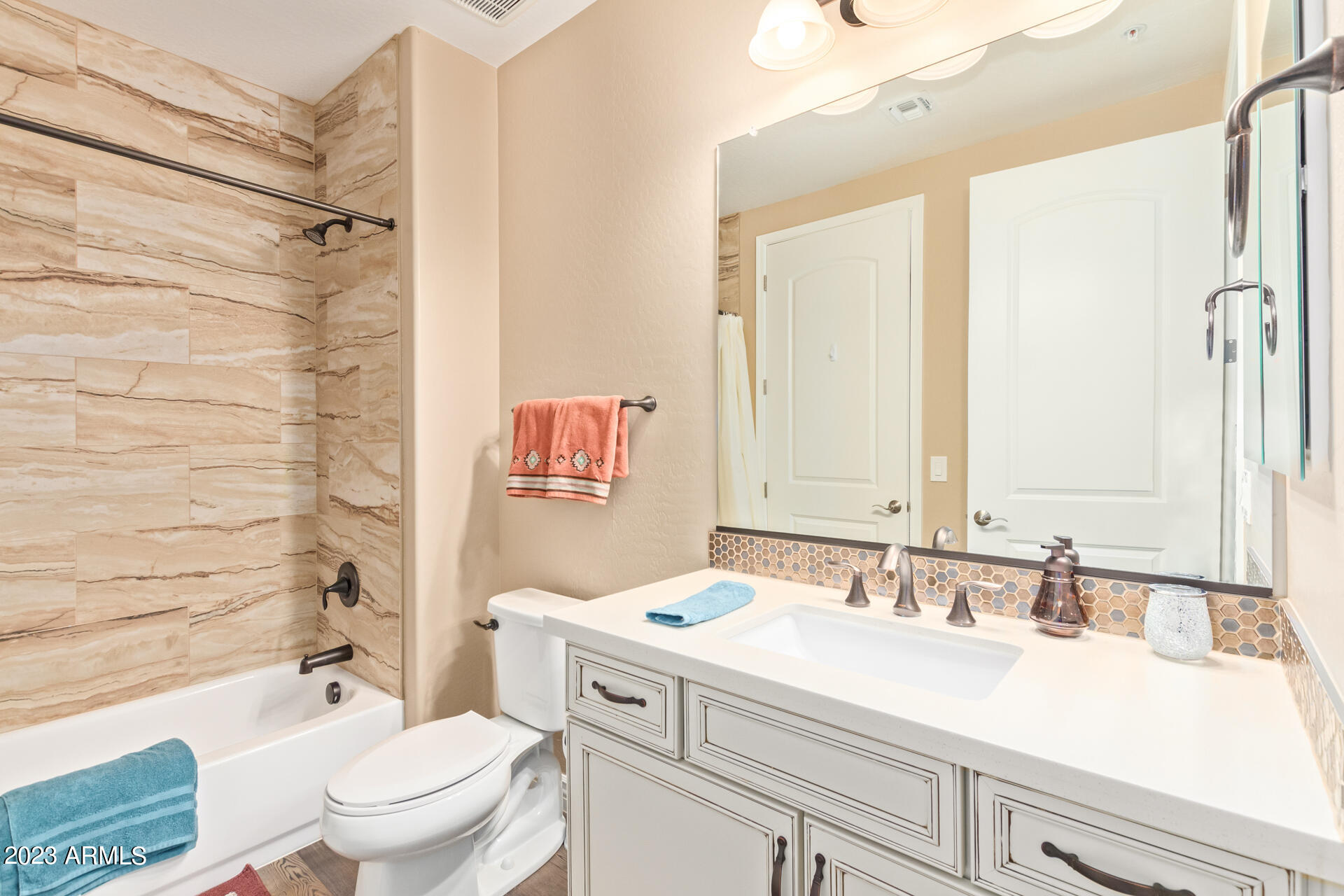 5100 E RANCHO PALOMA Drive, 1020
