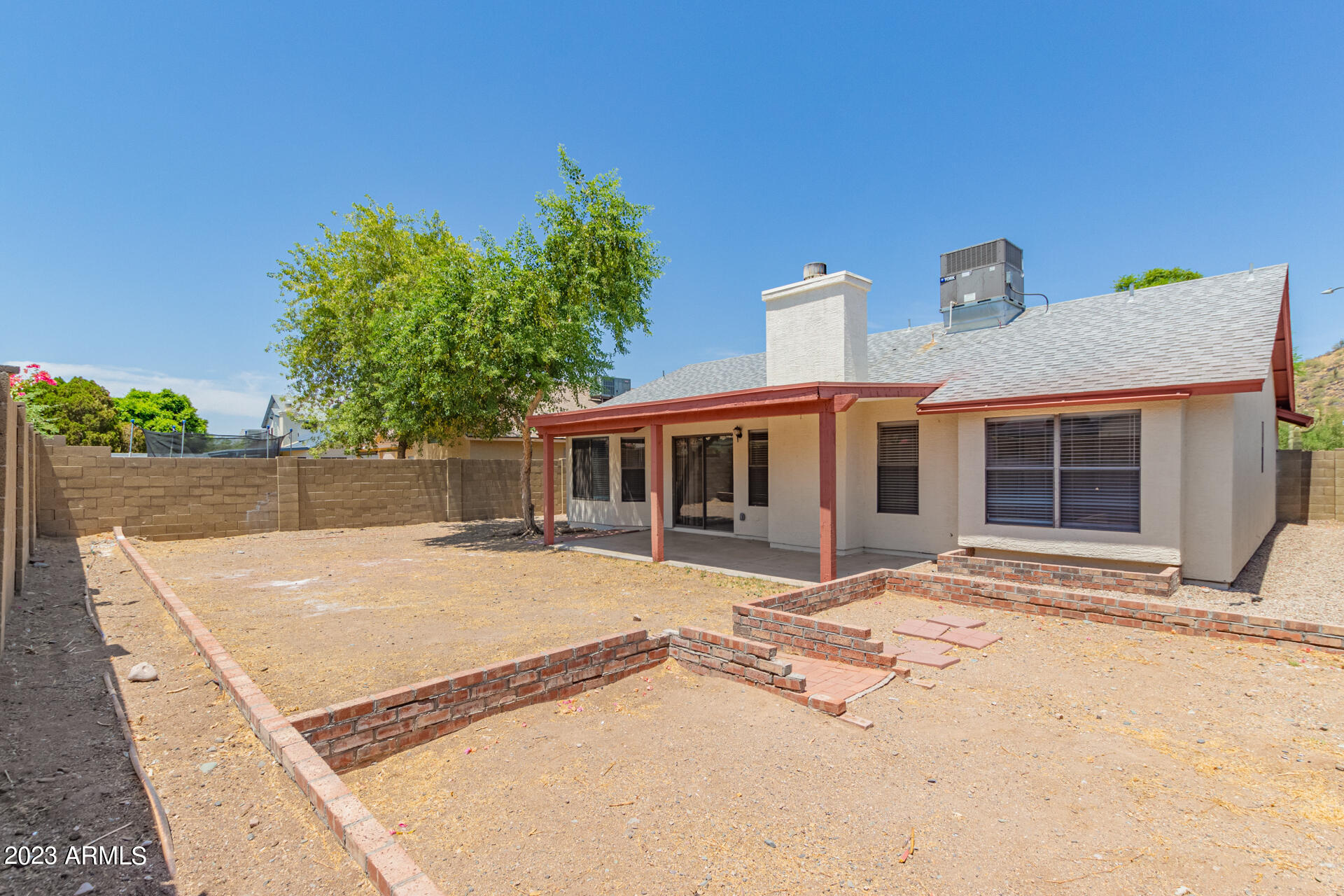 4347 W ESCUDA Drive