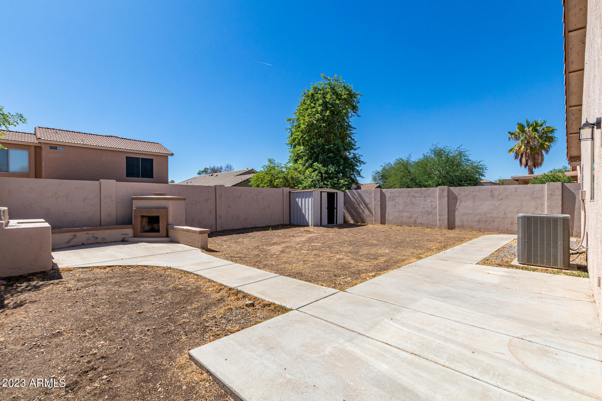 12943 W VOLTAIRE Avenue