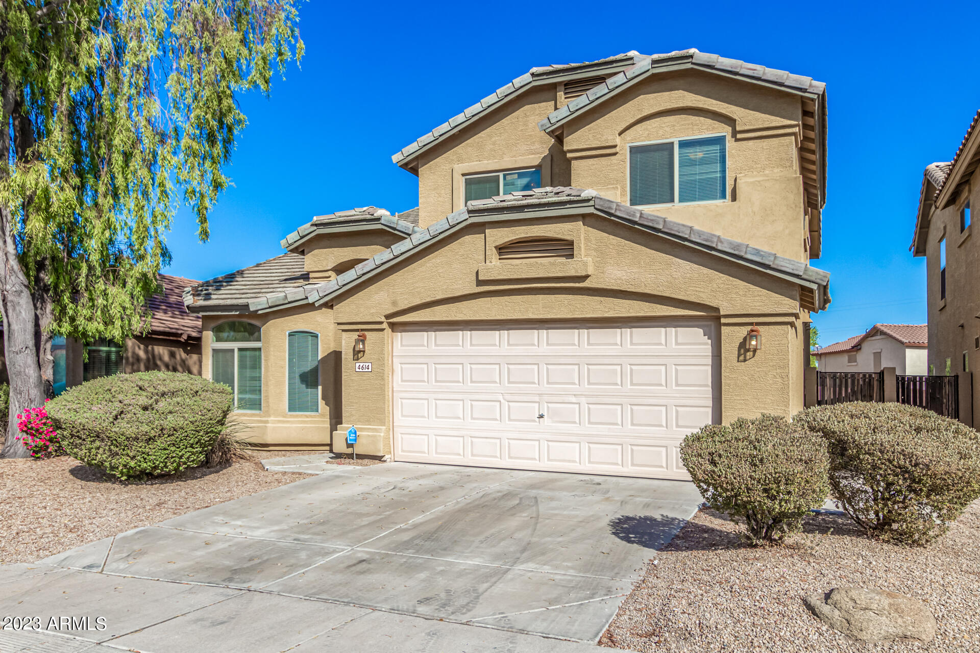 4614 W BEAUTIFUL Lane