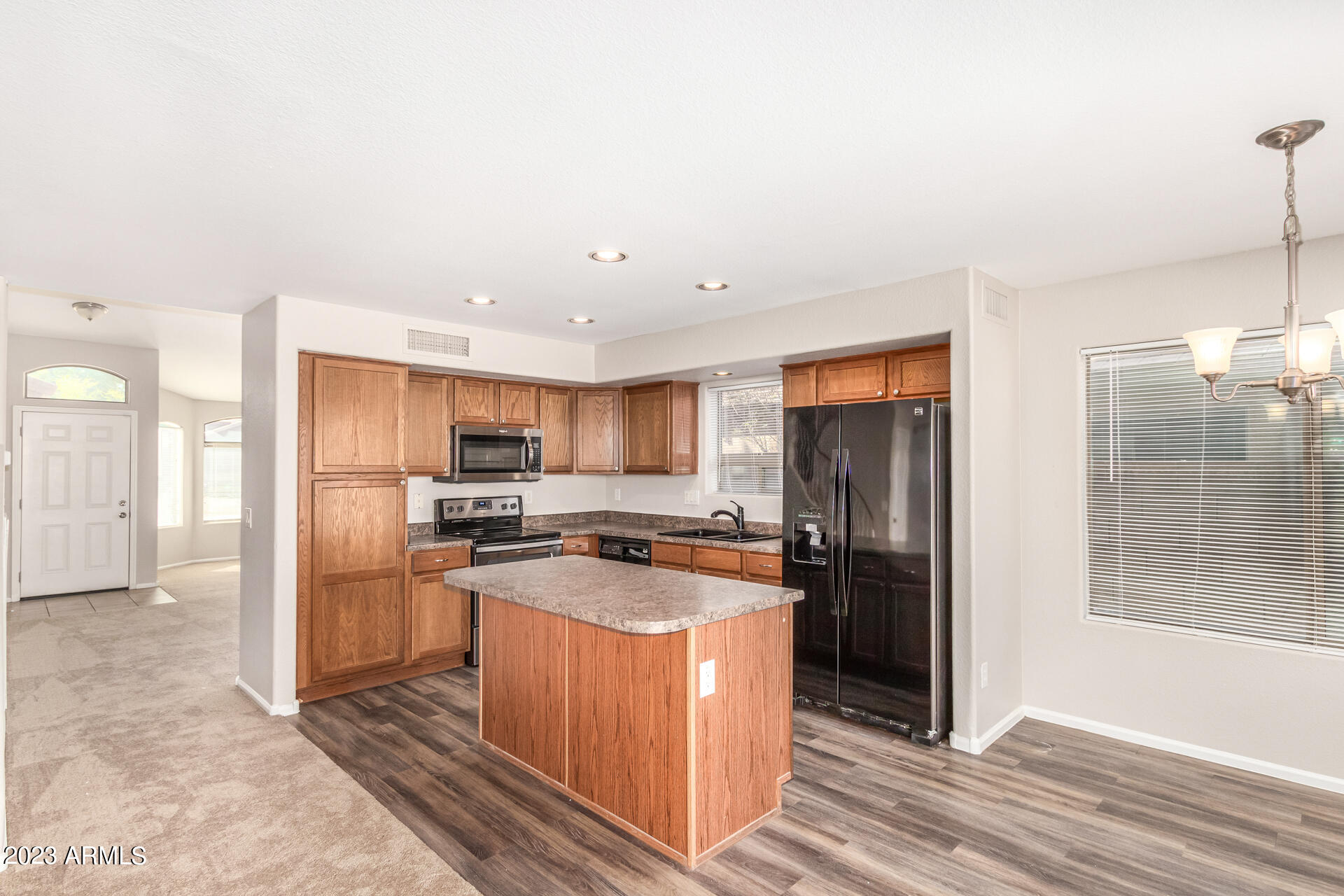 4614 W BEAUTIFUL Lane