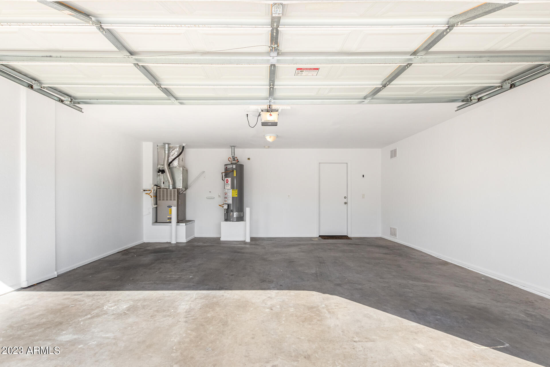 4614 W BEAUTIFUL Lane