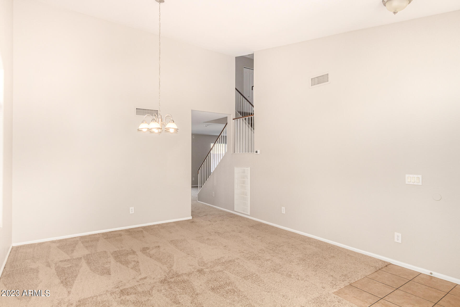 4614 W BEAUTIFUL Lane