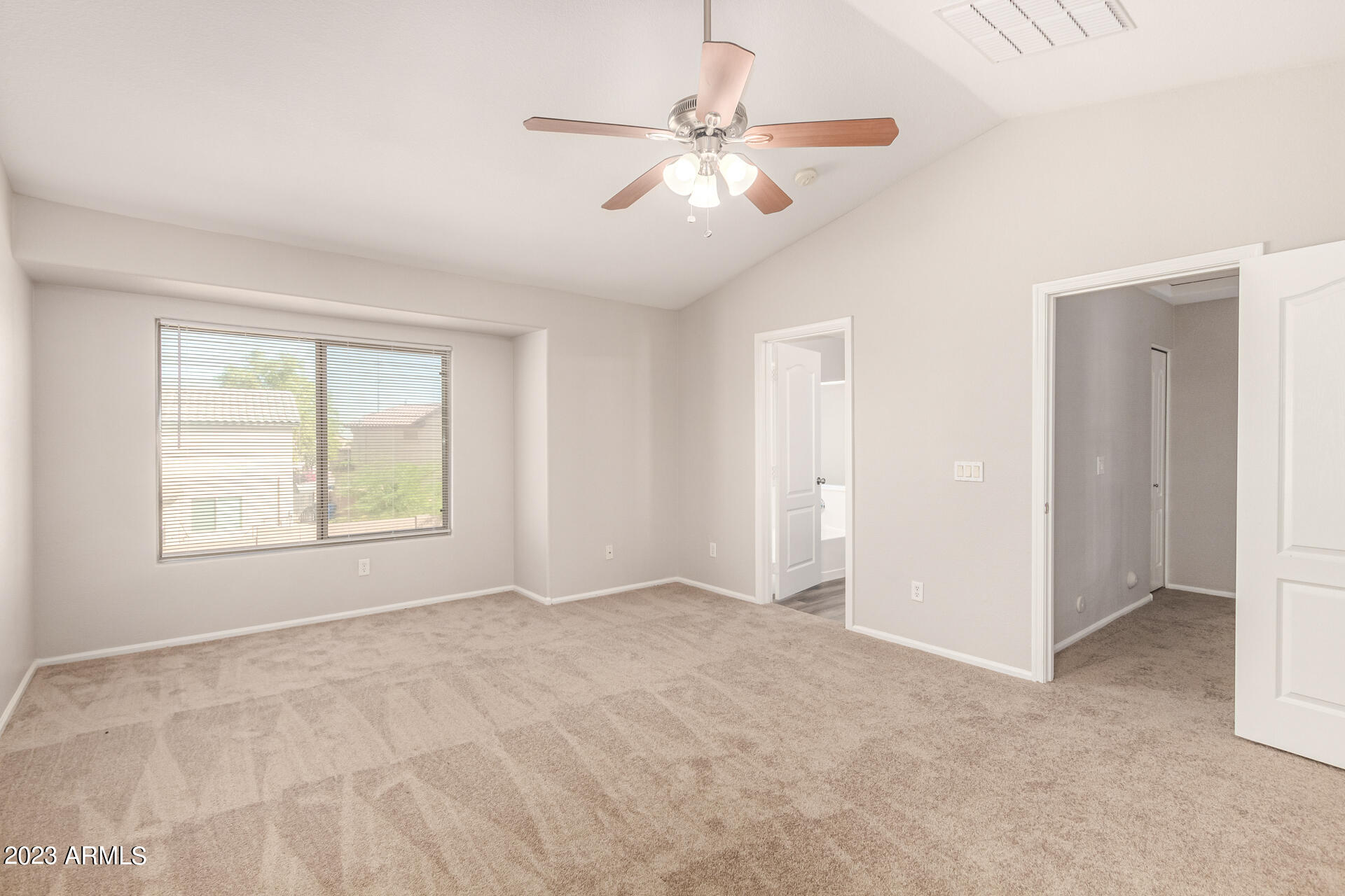 4614 W BEAUTIFUL Lane